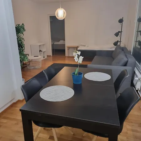 Kotimaailma Saunallinen Kaksio Keskustan Tuntumassa *